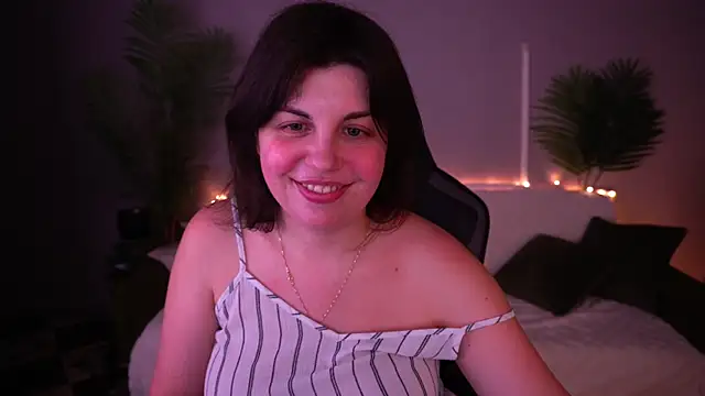 دردشة MirandaWong الجنسية المباشرة