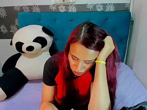 دردشة GiannaGoddes الجنسية المباشرة