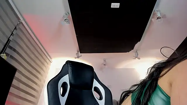 LizzyBrooks_n Webbikameraesitys