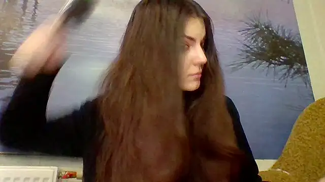 AliceTailor Adlı Modelin Canlı XXX Sohbeti