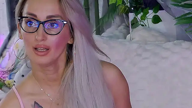 IsabelleEthann Live XXX chat