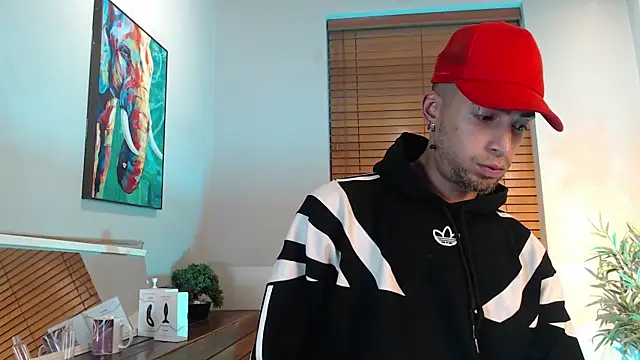 DrakeNeumann 即時 XXX 聊天