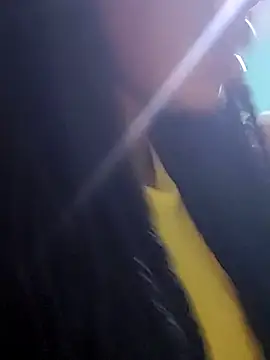 HONEYSWEETS_LIVE élő XXX-chatje