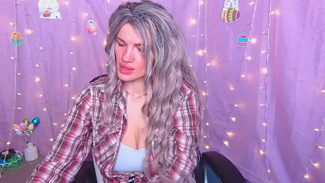 MilaLoonan Live XXX chat