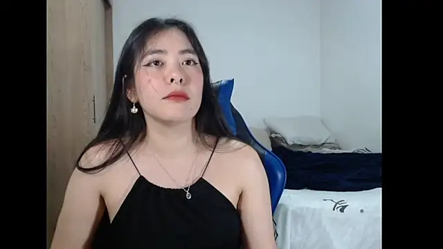 EloiseJun: απευθείας συνομιλία ΧΧΧ