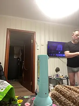 Frosl 即時 XXX 聊天