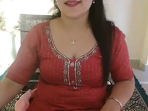 Chat +18 de _chitranshi ao vivo