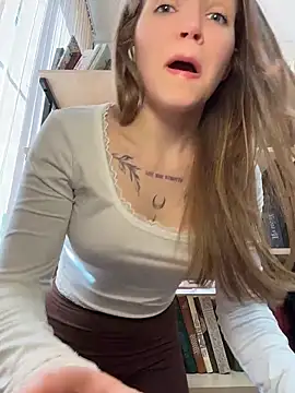 StreetSquirt Chat XXX in diretta