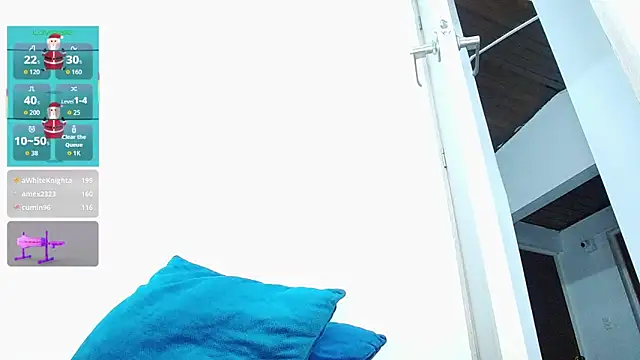 avaleri_cherry's Webcam Show