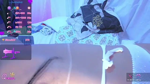 Živý XXX chat AdyanaRosies