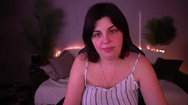 MirandaWong Chat XXX live