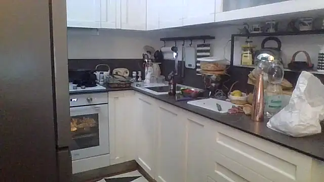 Pertunjukan Kamera Web ANONIMO7735