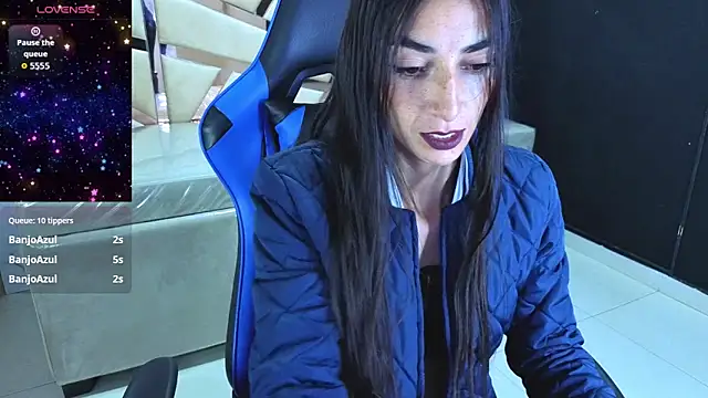 Maily_a_ – Live XXX-chat