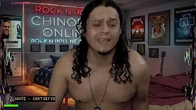 chino_roz Chat XXX in diretta