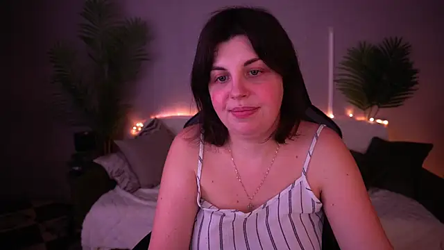 Chat XXX en directo de MirandaWong