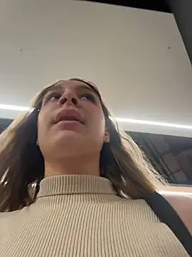 SashaCatt 现场XXX聊天