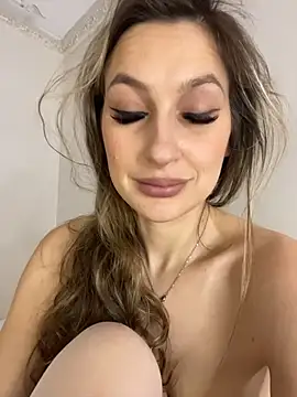 Alyxra's Live XXX Chat