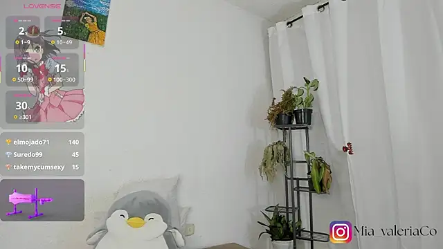 Živý XXX chat Mia-Valeria-