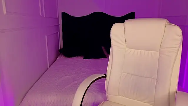 Webkamerová show tinafox_