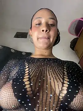 Aurora_fantasyPink 现场XXX聊天