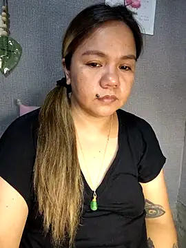 ambersmile élő XXX-chatje