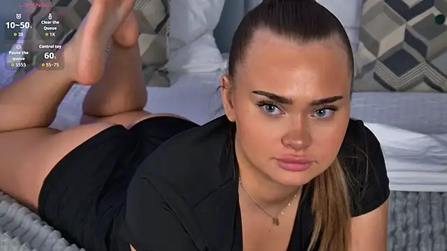 Sembang XXX Secara Langsung MonicaWestt