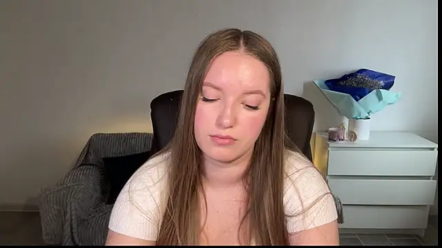 EvaMaddison élő XXX-chatje