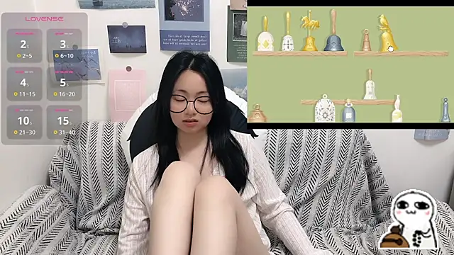 LiLiYbaby 在線直播表演