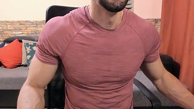 Chat XXX en directo de HotHunkTrainer