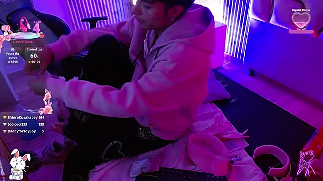 Webkamerová show osamu_tay