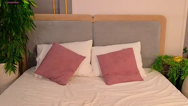 Živý XXX chat AdoraCortes