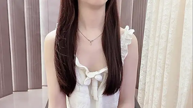 Shenlly 即時 XXX 聊天