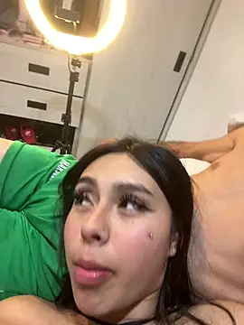 عرض كام scarlett_pinkk1