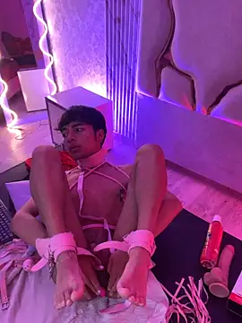 osamu_tay – Live XXX-chat