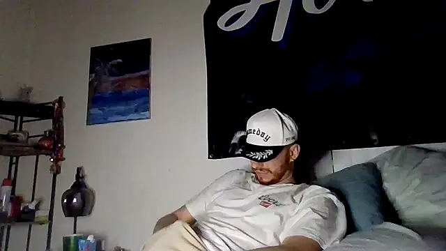 TallHungandCloudy69's Webcam Show