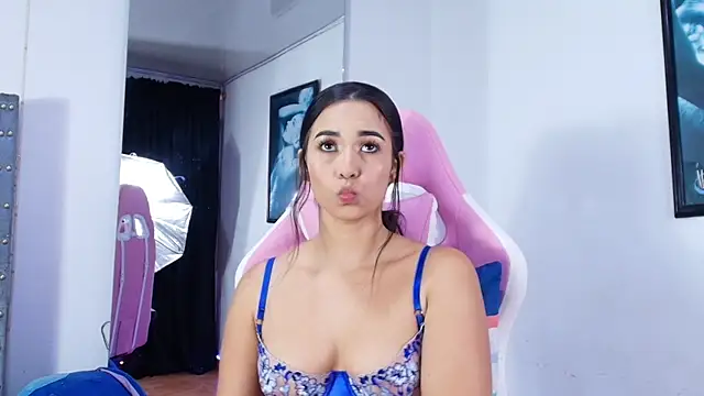 دردشة GraceWallace_ الجنسية المباشرة