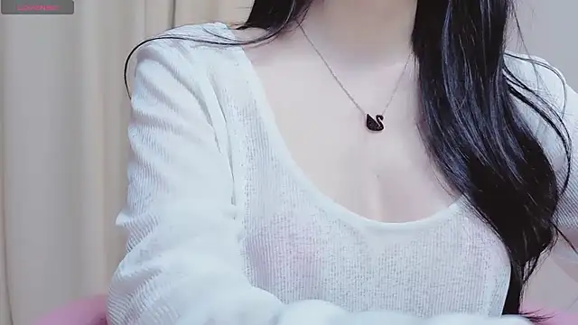 Chat XXX en directo de Miu-999