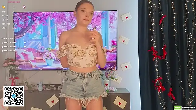 JulieLupo Chat XXX live