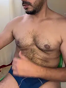 Hot_Boy8677 在線直播表演