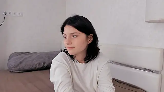 NyraVesperis 现场XXX聊天