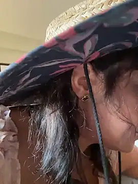 دردشة Zeravina الجنسية المباشرة