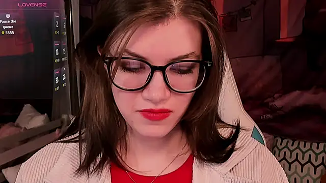 دردشة CathyAdams الجنسية المباشرة