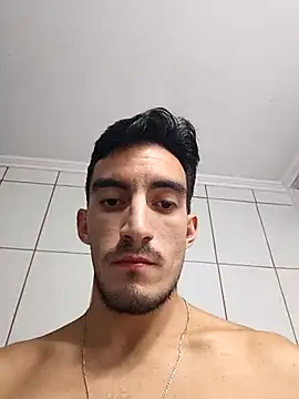 TommyMomentum live XXX chat