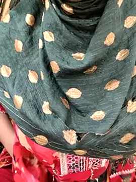 Indian-Aleena's Live XXX Chat