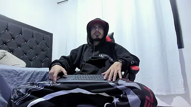 MatthewCullen's Webcam Show