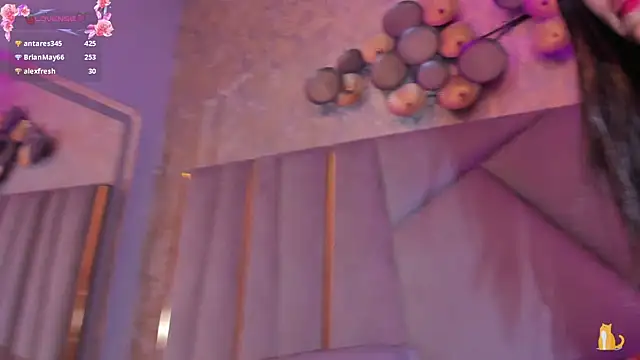 KimDevinne élő XXX-chatje