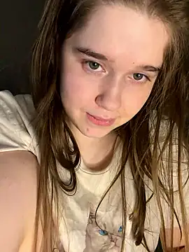 HornyGirlH – Kamerová šou