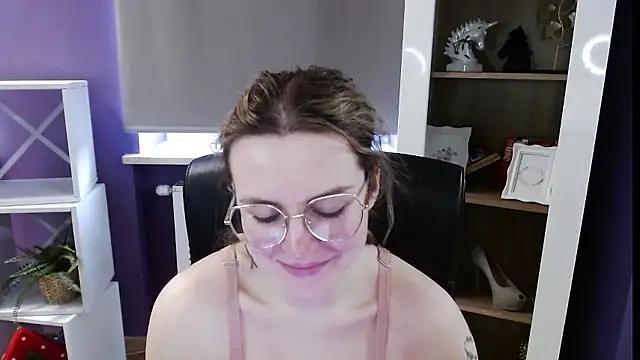 Zoey_Erotic 现场XXX聊天