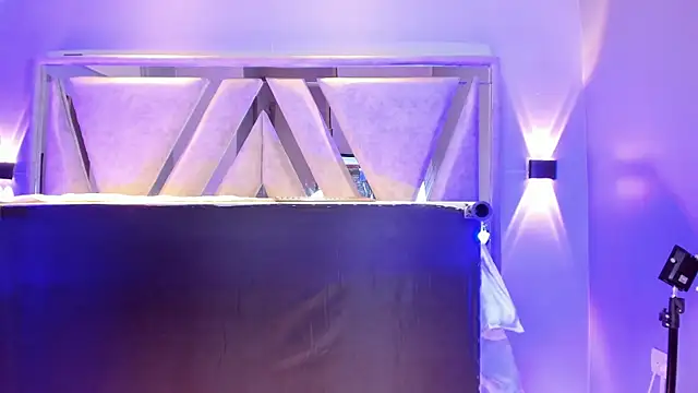 Annie9_ Live XXX-Chat