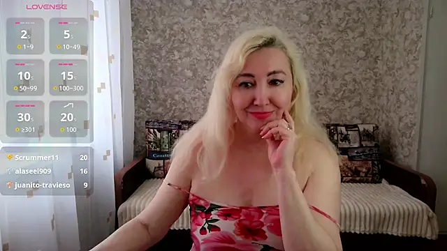 LadyKriss 라이브 XXX 채팅